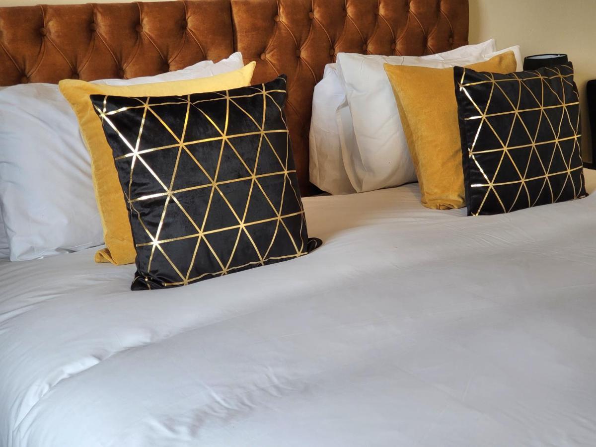 4 Bedrooms Apartment By Sensational Stay Short Lets & Serviced Accommodation EDI Buitenkant foto