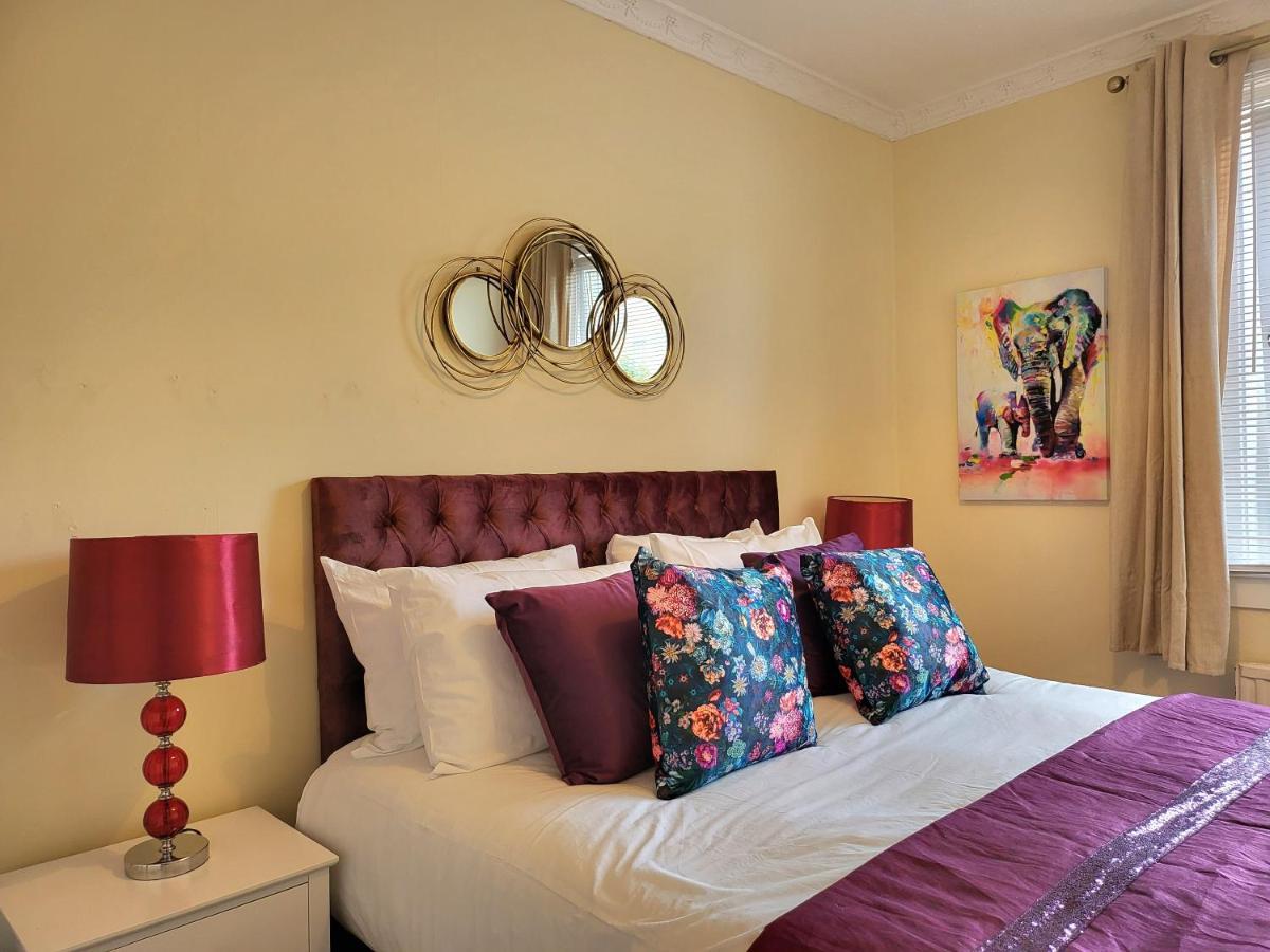 4 Bedrooms Apartment By Sensational Stay Short Lets & Serviced Accommodation EDI Buitenkant foto