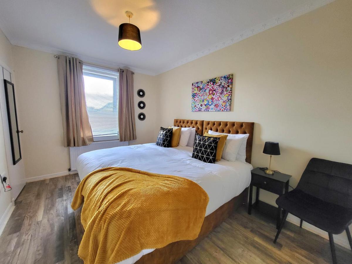 4 Bedrooms Apartment By Sensational Stay Short Lets & Serviced Accommodation EDI Buitenkant foto
