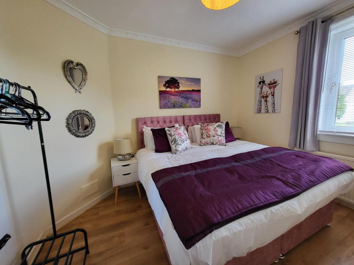 4 Bedrooms Apartment By Sensational Stay Short Lets & Serviced Accommodation EDI Buitenkant foto